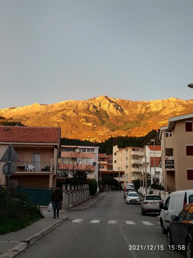 Bird Apartment Budva Bagian luar foto