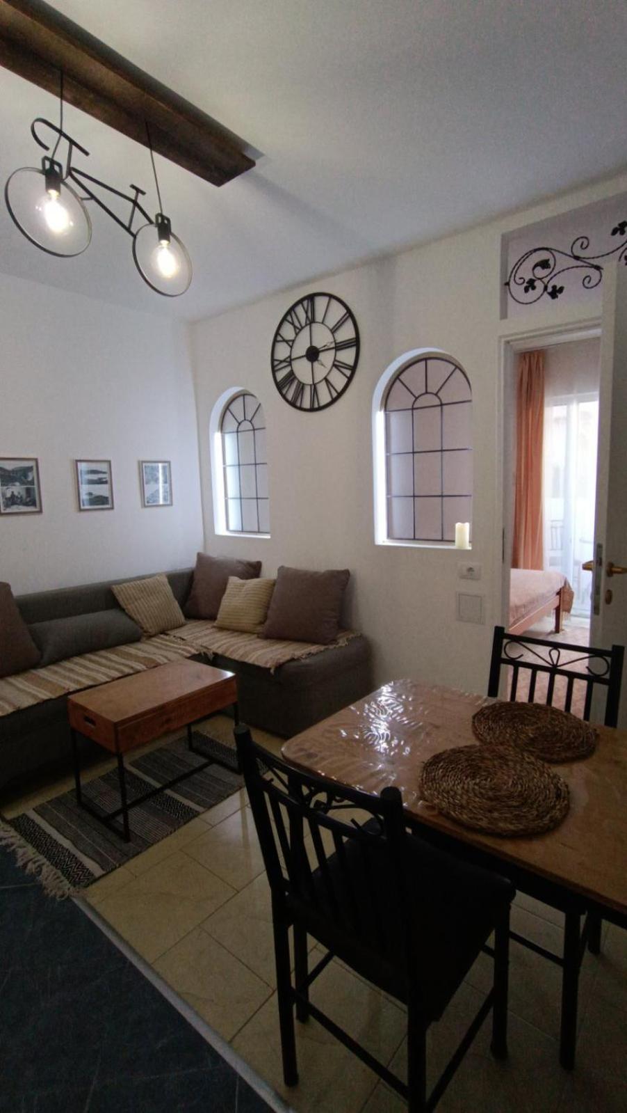 Bird Apartment Budva Bagian luar foto